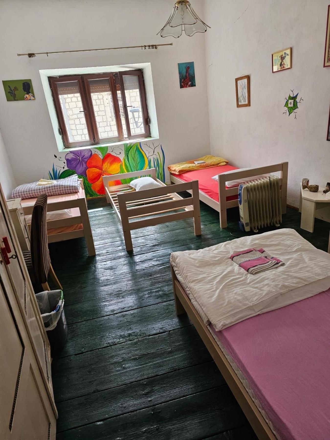 Hostel Ka Doma 센틴제 외부 사진
